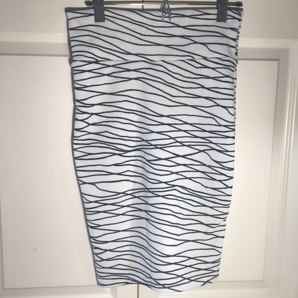 Lularoe Cassie XS